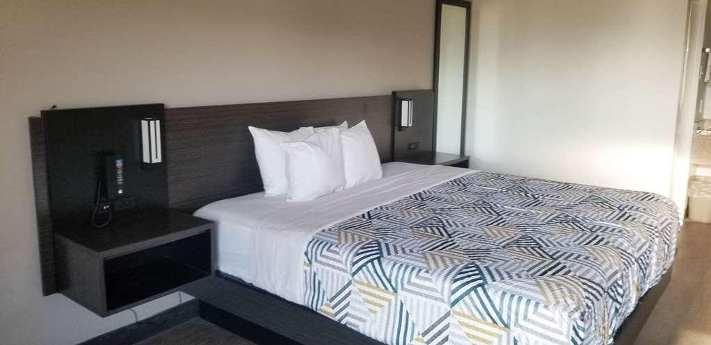 Motel 6-La Place, La Room photo